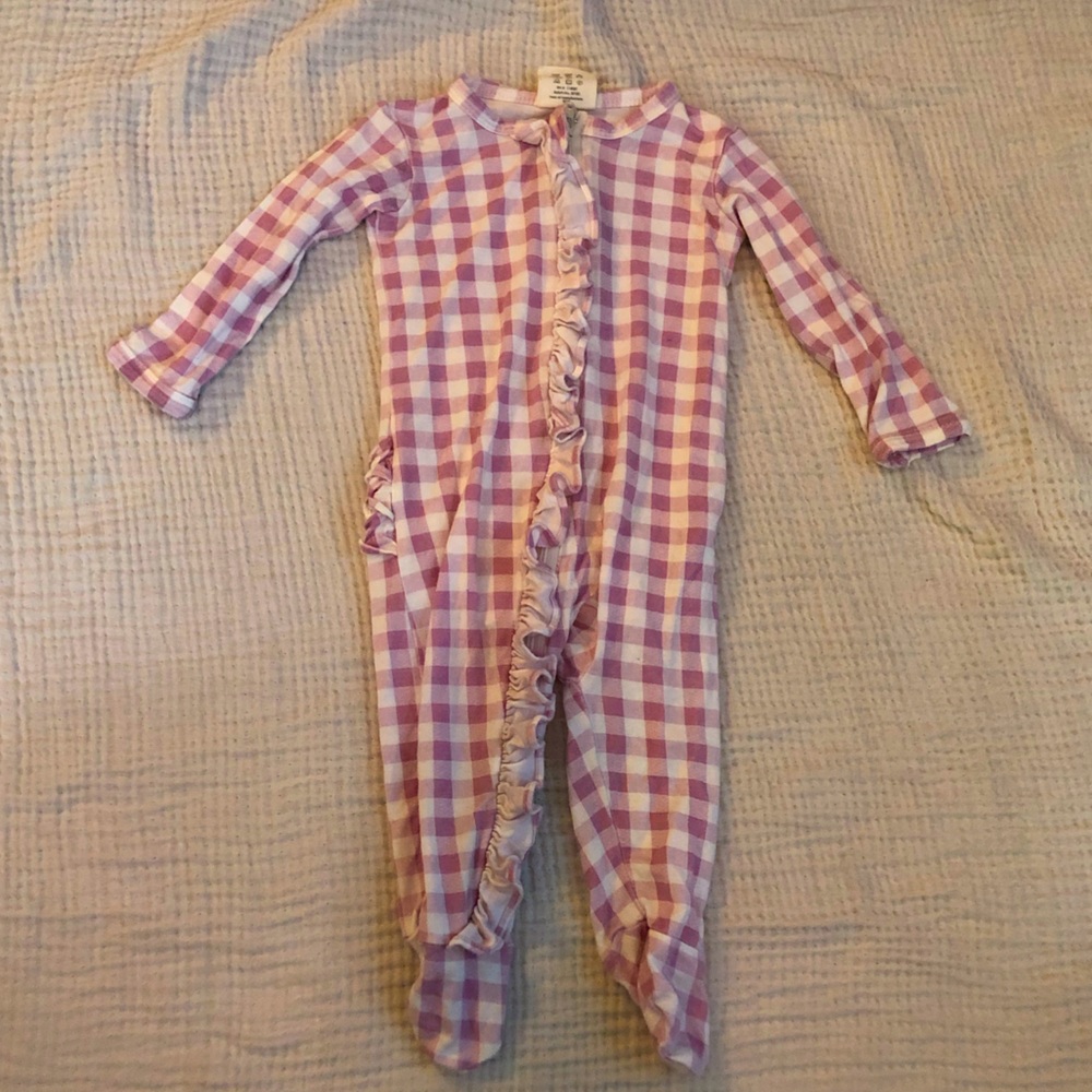 Spearmint love ruffle footie sleeper
